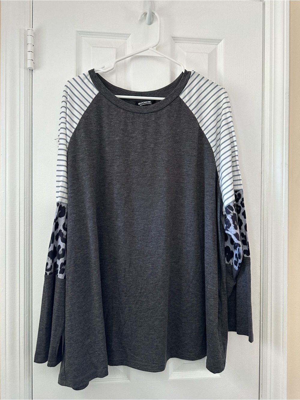Bloomchic women  long sleeve blouse 22/24